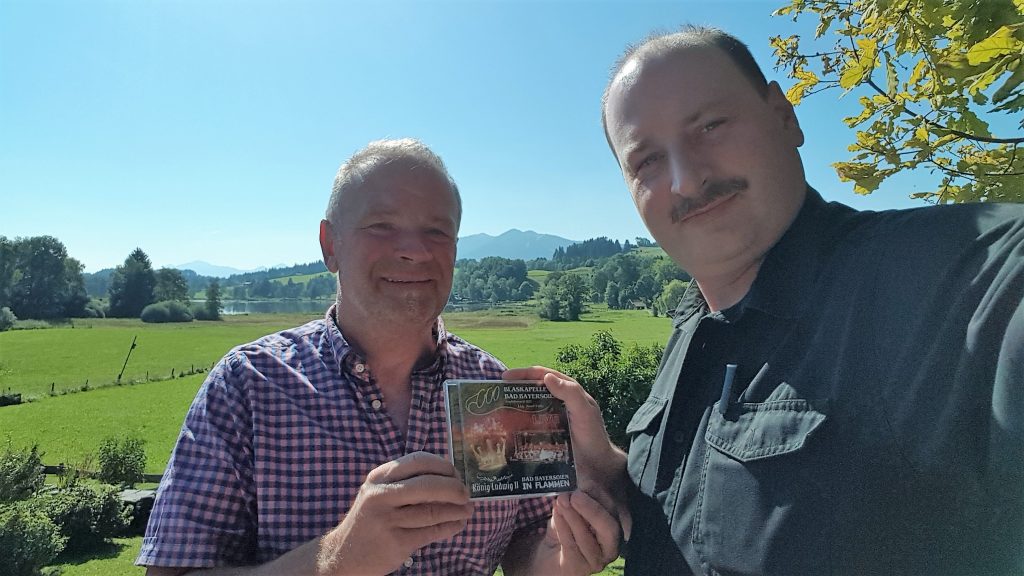CD-Übergabe an Rainer Siegl
